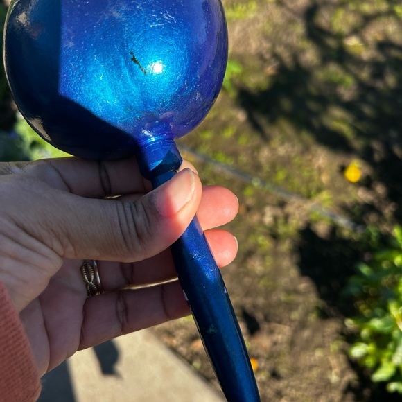 Vintage Rattle Shaker Percussion Musical Instrument Hand-Painted Blue Tr… - Picture 4 of 5